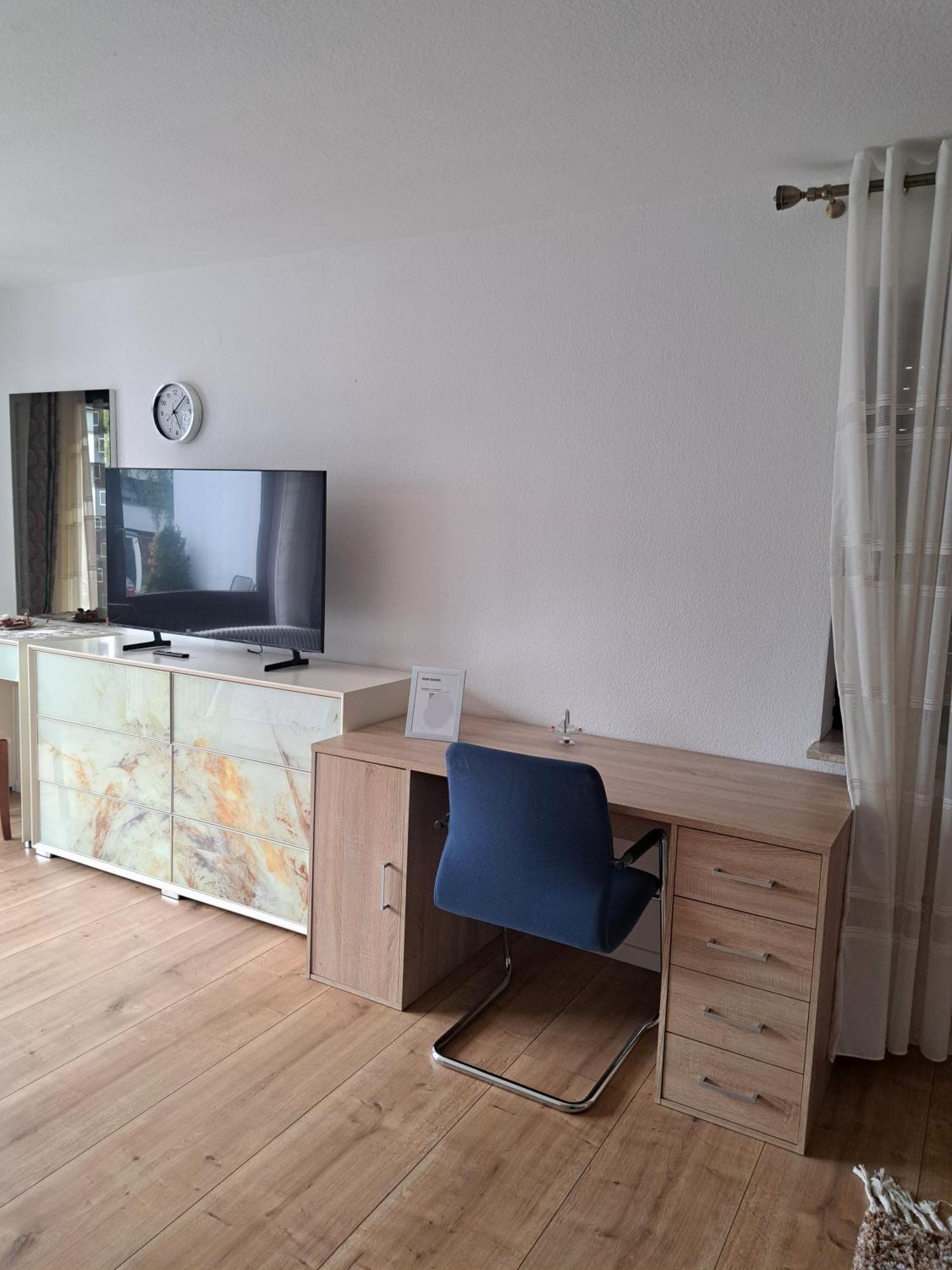 Schoene Wohnung Am Georgenberg Reutlingen Ngoại thất bức ảnh