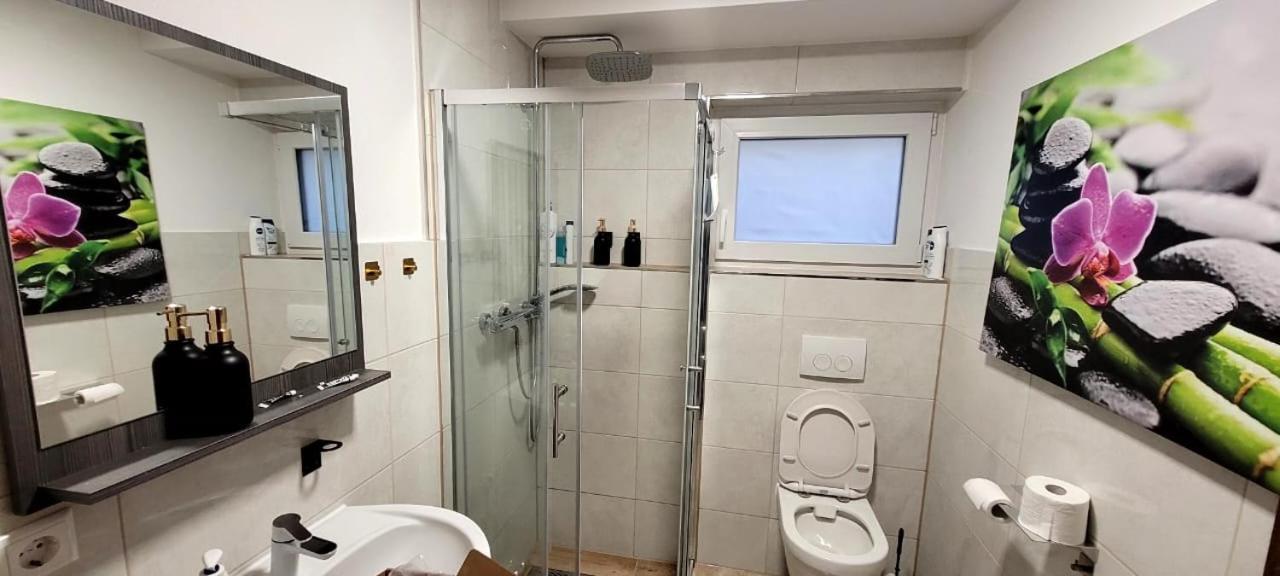 Schoene Wohnung Am Georgenberg Reutlingen Ngoại thất bức ảnh